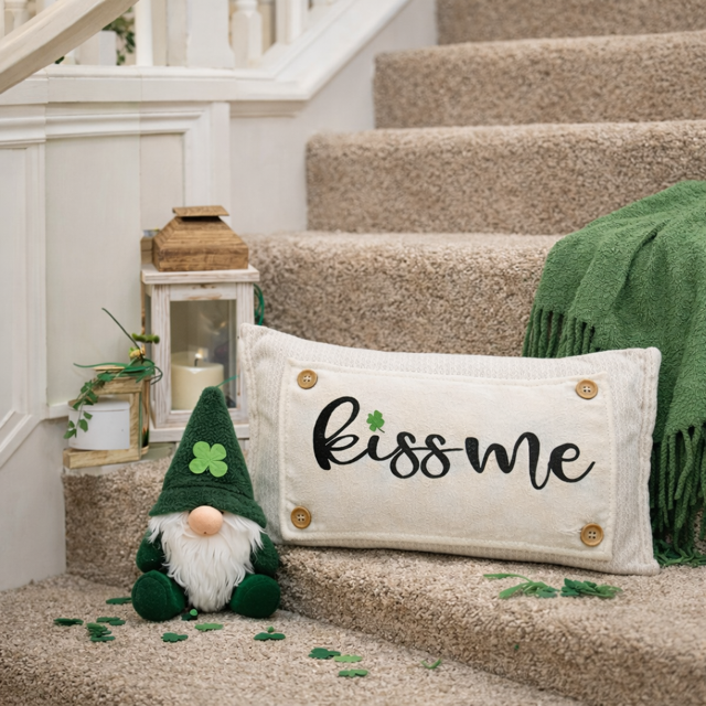 PANEL ONLY: RECTANGLE Glitter Holiday Kiss Me Shamrock. Spring, St Saint Patrick's Day Leprechaun Irish Saying, Luck:  KISS ME SHAMROCK